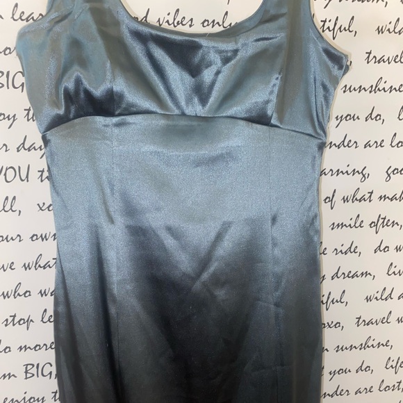 Maeve Square-Neck Satin Stretch Midi Dress - Picture 5 of 15